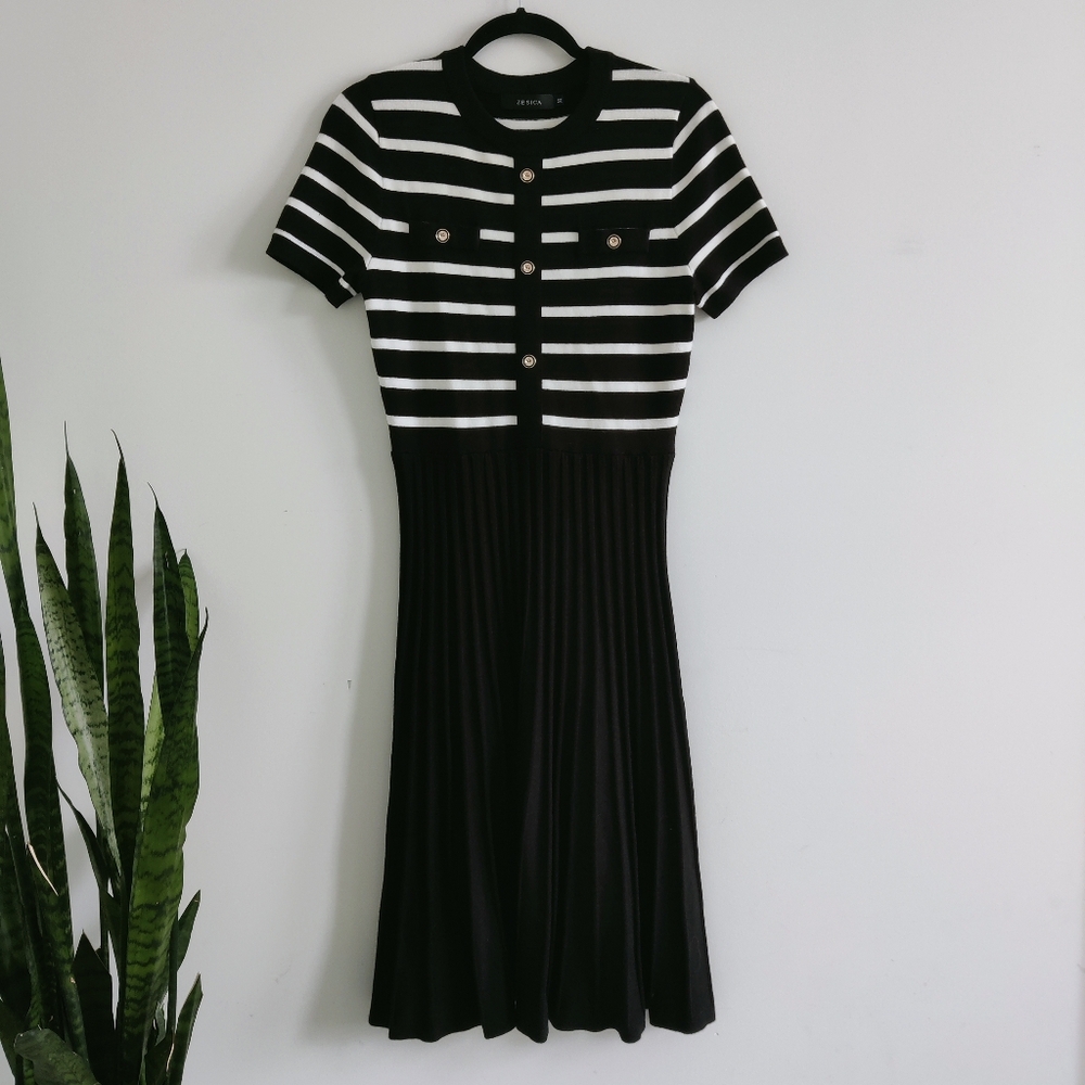 Zesica Black White Striped Knit Midi Dress Gold Button French Chic Size M
